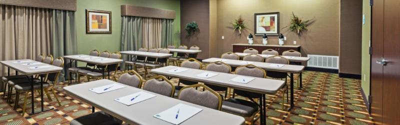 Holiday Inn Express & Suites Brady By Ihg Esterno foto