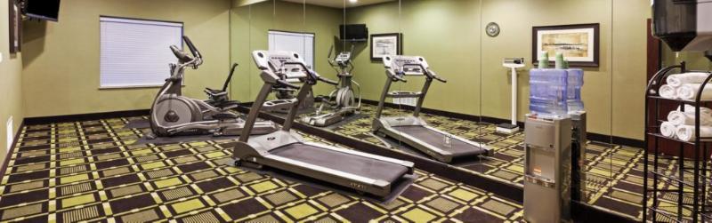 Holiday Inn Express & Suites Brady By Ihg Esterno foto